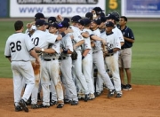 快船交易消息：球队引进新球员，削减薪资空间